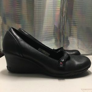 Merrell Womens Wedge Heel Shoes Size US 7